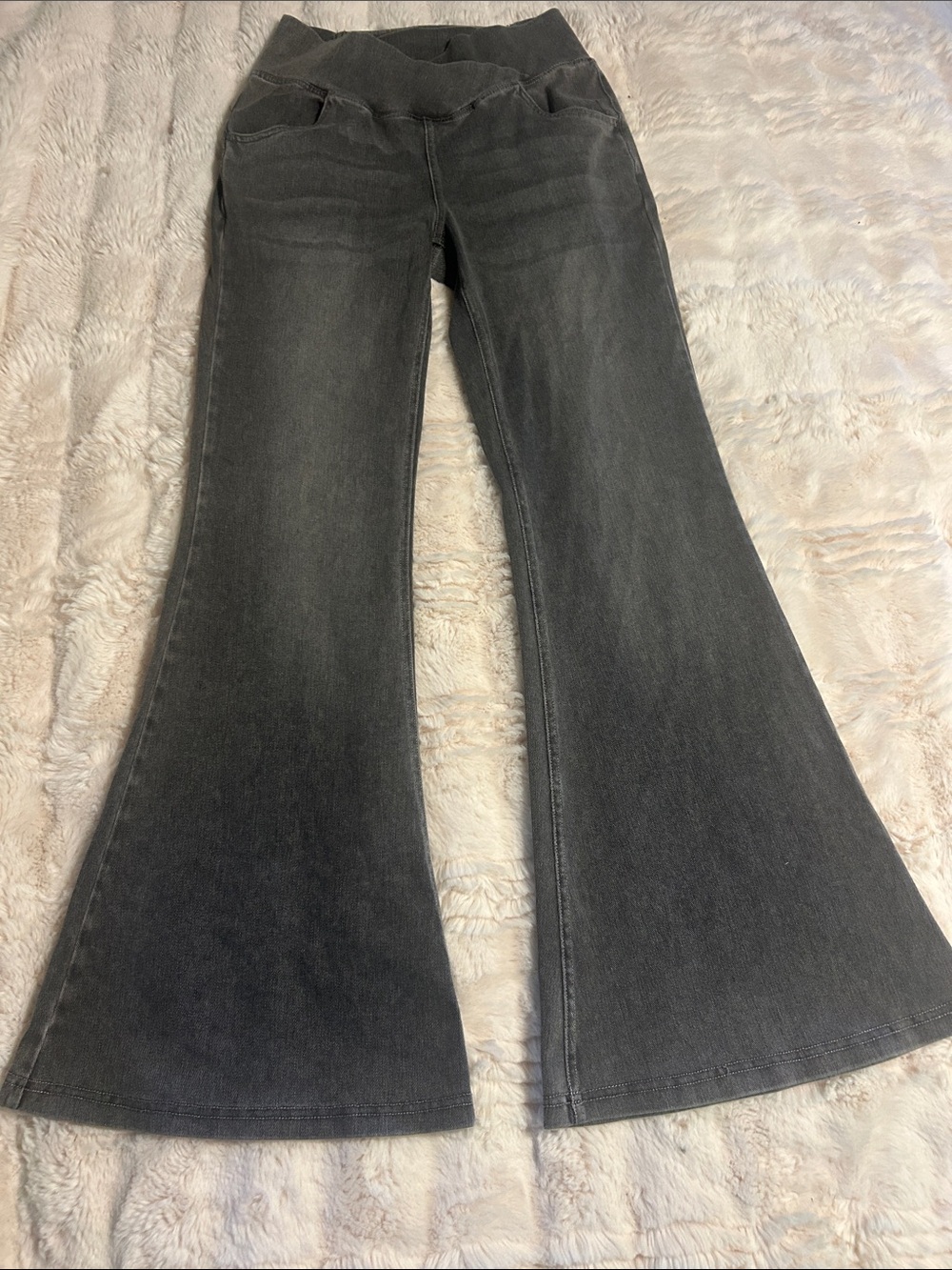 Halara Women's Charcoal Flared Jeans - Stretch Flare